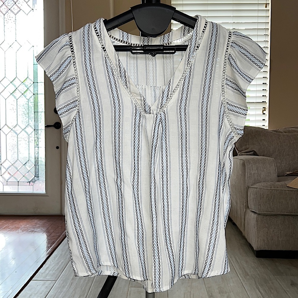 NWOT Blu Pepper Blouse